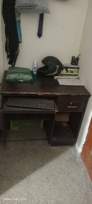 Computer table & chair (Urgent) 1