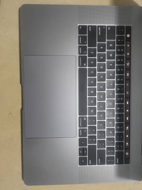 Macbook Pro 2019 i9 1