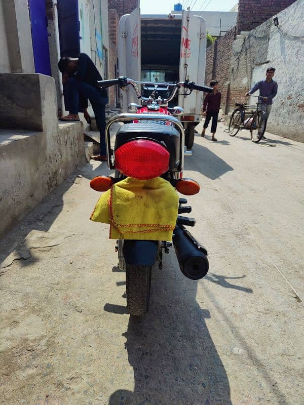 honda 125 good condition 12