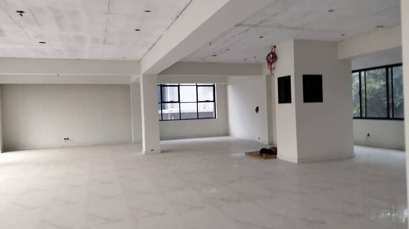 G-7 MARKAZ 3600 SQ,FEET BRAND NEW OFFICE BEST LOCATION FOR OFFICE REAL PICS ATTACHED 6