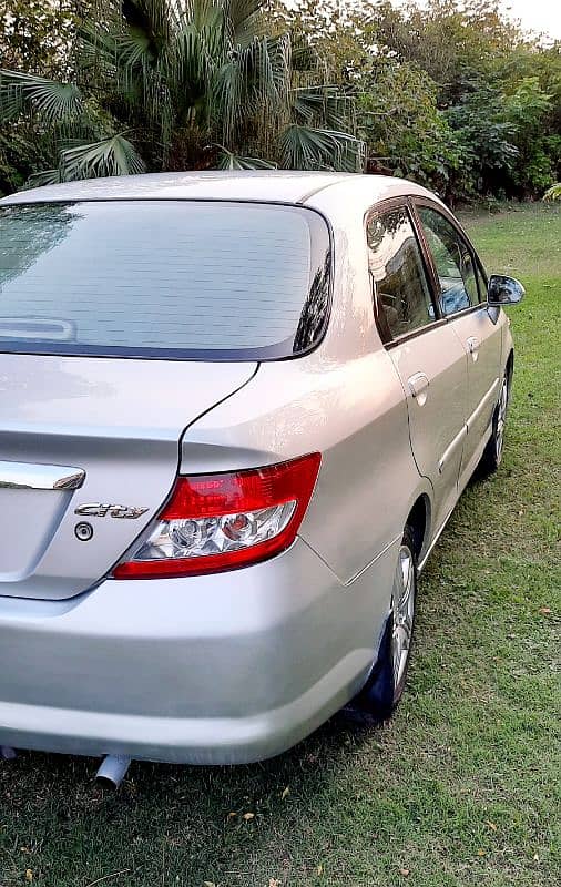 Honda City IDSI 2004 Model Total Genuine 7