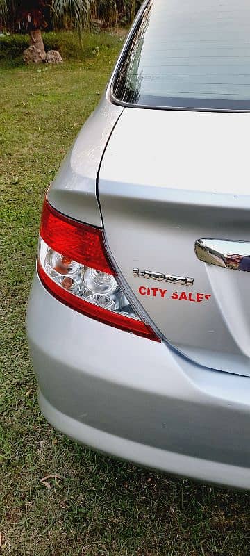 Honda City IDSI 2004 Model Total Genuine 9