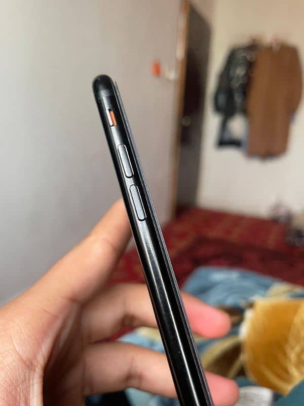 iPhone 7 NonPTA 3