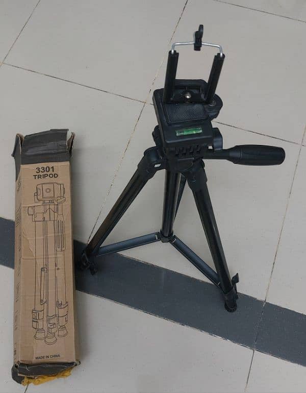 Tripod Mobile Stand 1