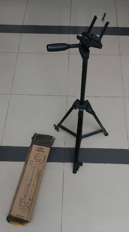 Tripod Mobile Stand 3