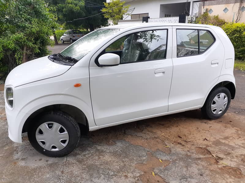 Suzuki Alto AGS VXL August 2020 3