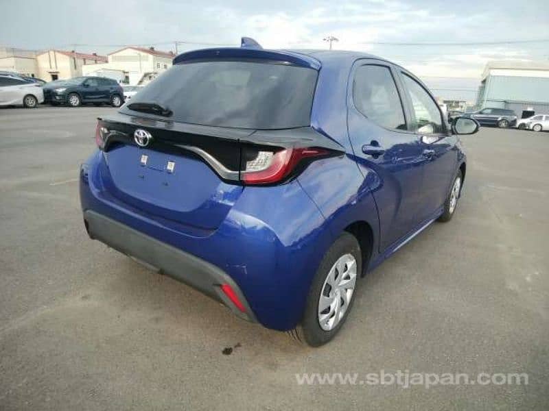 Toyota Yaris 2021 7