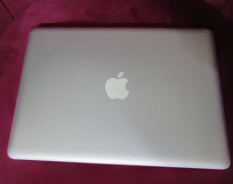 Macbook Pro Mid 2012 (i7) 1