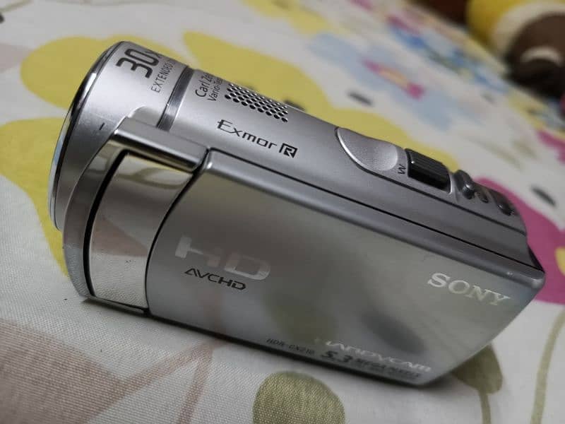 Sony HandyCam 0