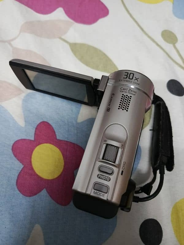 Sony HandyCam 2