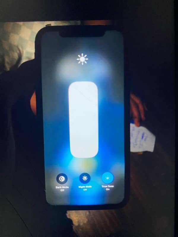 iPhone 11 he 64gb water pack he 3