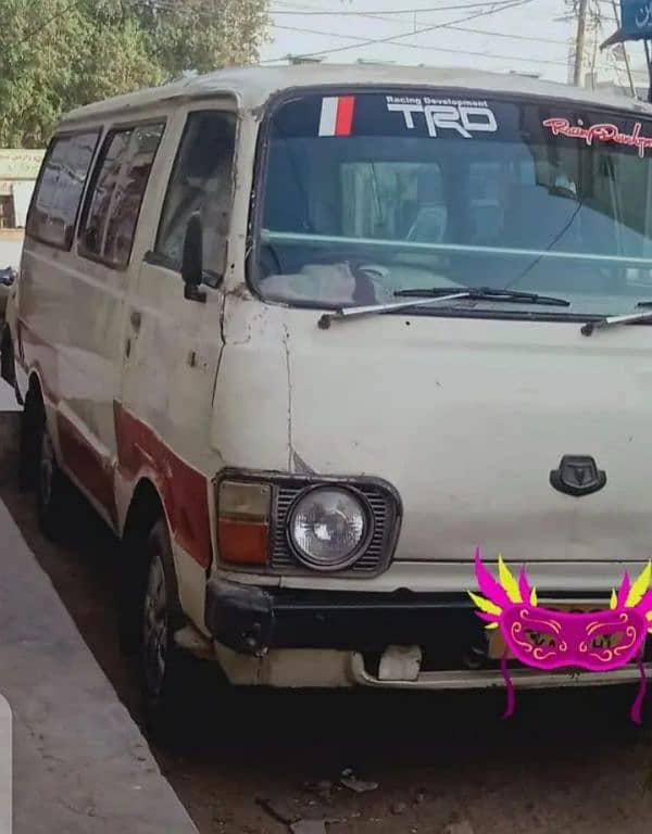 Toyota Hiace  82-83 , recondition 1988' cont, 0333 3660407. 1