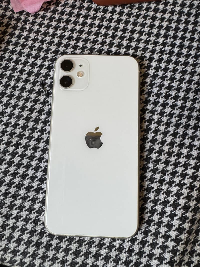 iPhone 11 128GB PTA Approved Dual Sim 6