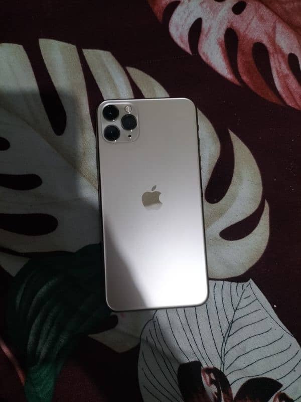 iphone 11 pro max 256gb non PTA factory unlock 0