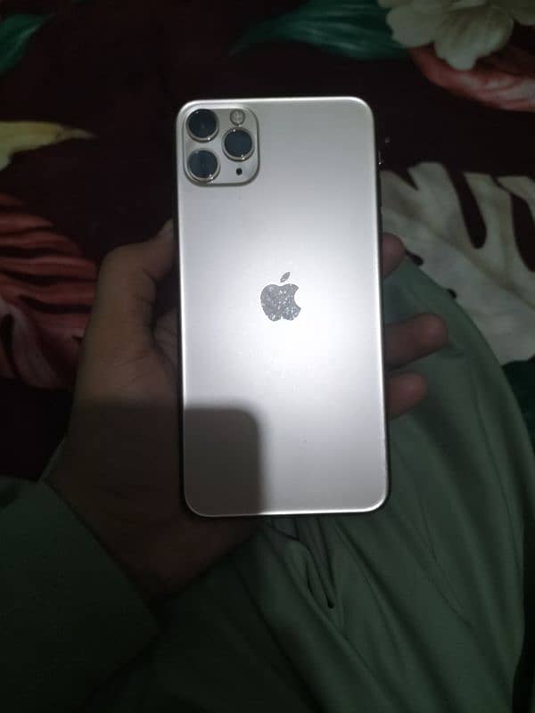 iphone 11 pro max 256gb non PTA factory unlock 4