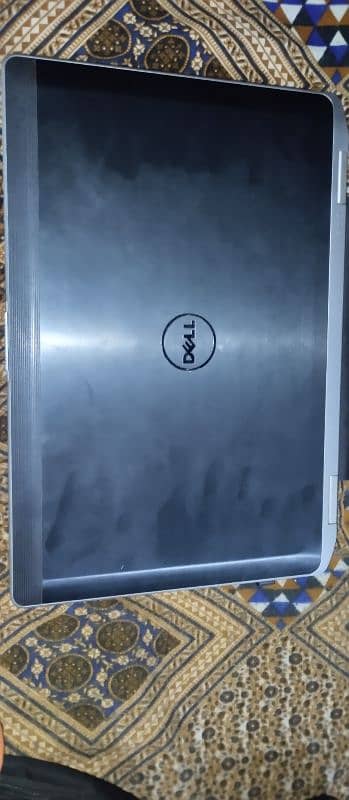 Dell Latitude E6430 0