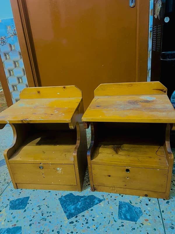 pair of side table 0