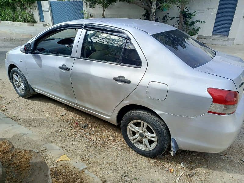 Toyota Belta 2007 3