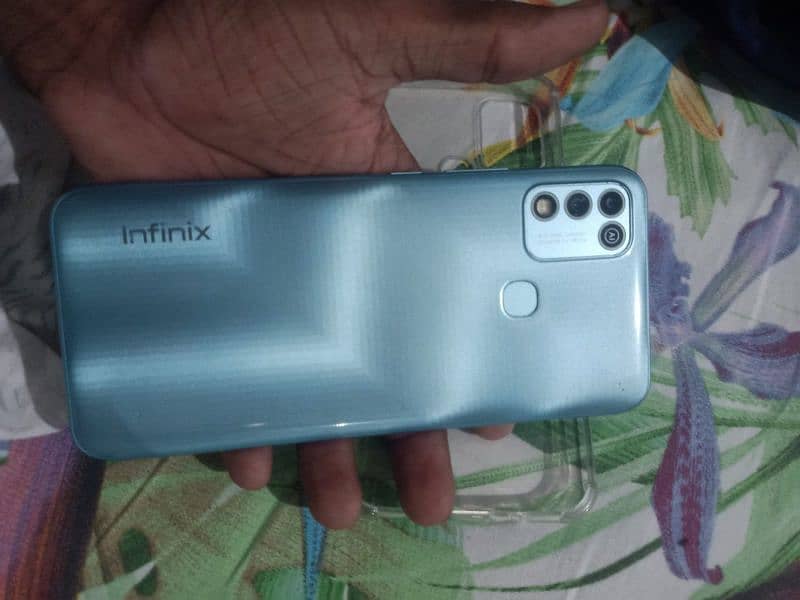 Infinix hot 10 play All original or box 0