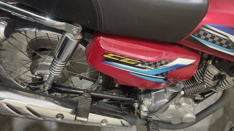 honda 125 good condition 7