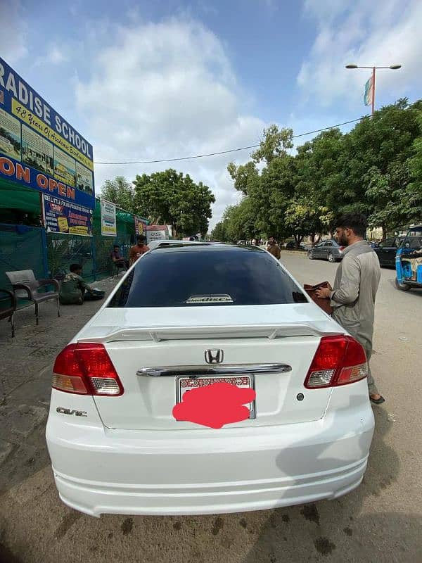 Honda Civic EXi 2005 4