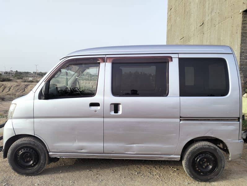 Daihatsu Hijet 2013 reg 2018 4