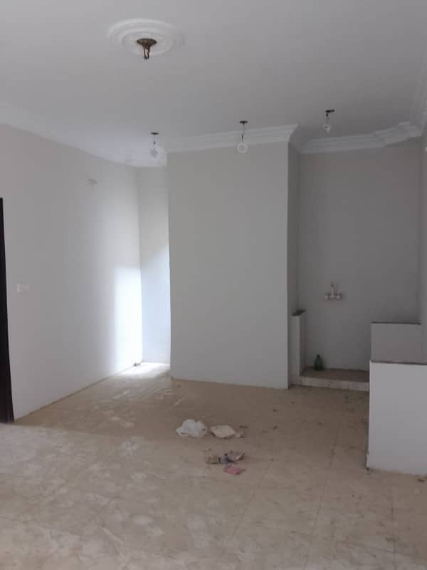 FLAT FOR SALE IN KORANGI CREEK CANTONMENT 8