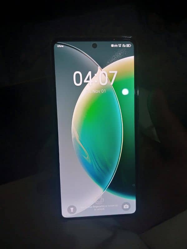 tecno camon 30 8gb 1