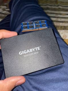 240 GB SSD with 8 gb ram chip