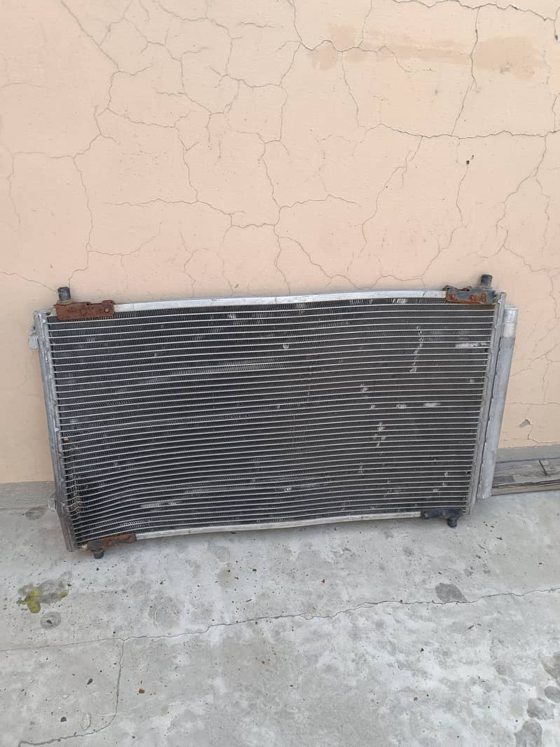 Genuine Radiator (Damaged) Toyota corolla GLI 2018 for immediate sale 0