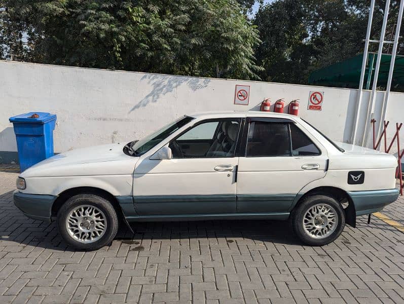 Nissan Sunny 1992 1