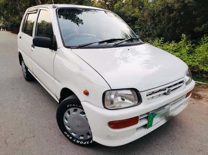 Daihatsu Cuore 2006 3