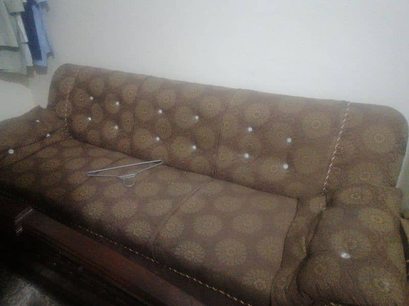 5seater used sofa 1