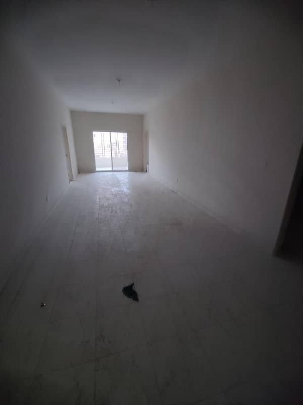 4 BED DD (GOHAR TOWER) FLAT FOR RENT IN GULSHAN-E-IQBAL 13 D 3 9