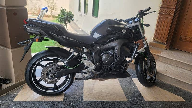 YAMAHA FZ6 3