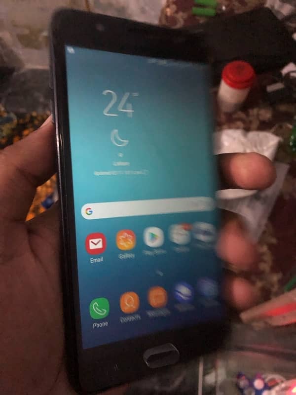 Samsung j7 max 1