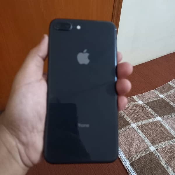 iPhone 8 plus 1