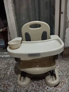 baby eating chair