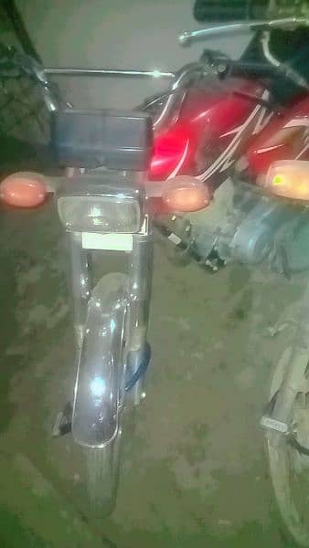 honda 125 2020 madil allok hi koi km hona wala ni hi 6