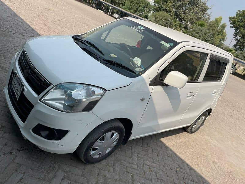 Suzuki Wagon R 2015 1