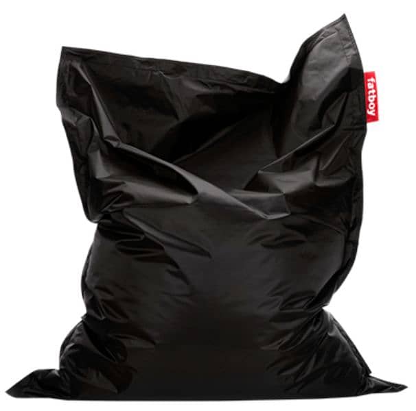 Imported Fatboy original beanbag in black olor. WhatsApp msg only pls 1