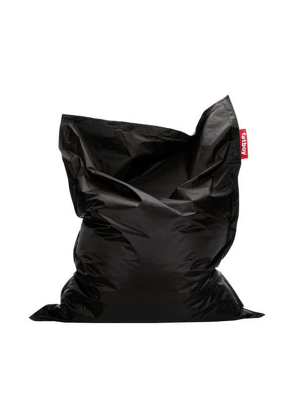 Imported Fatboy original beanbag in black olor. WhatsApp msg only pls 2