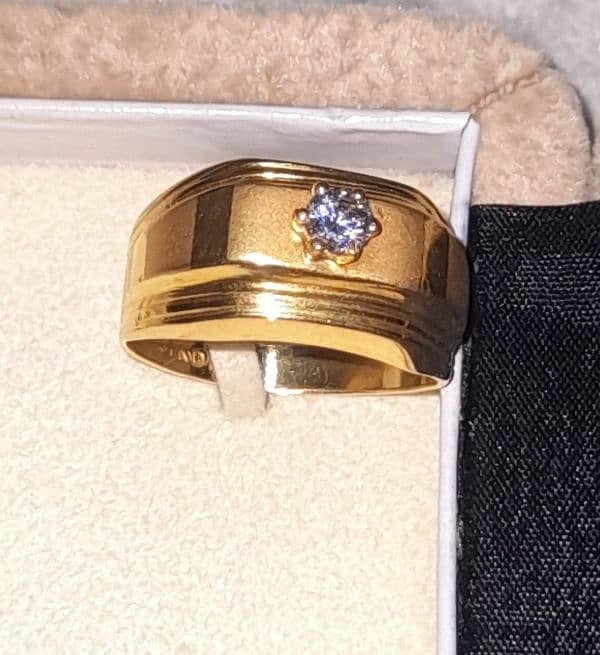 Gold ring for men half tola 2