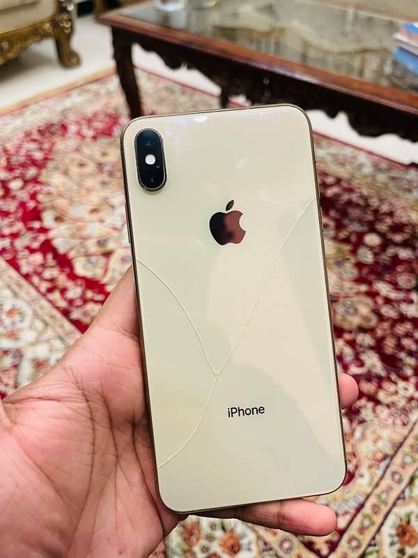 iphone xs max 1