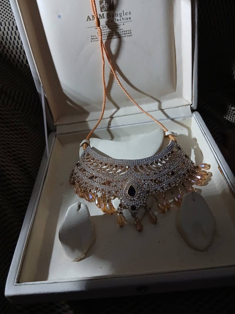 Bridal necklace 1