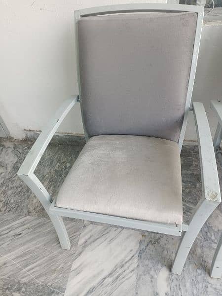 4 chairs set for sale . Number 0336 4478014 3