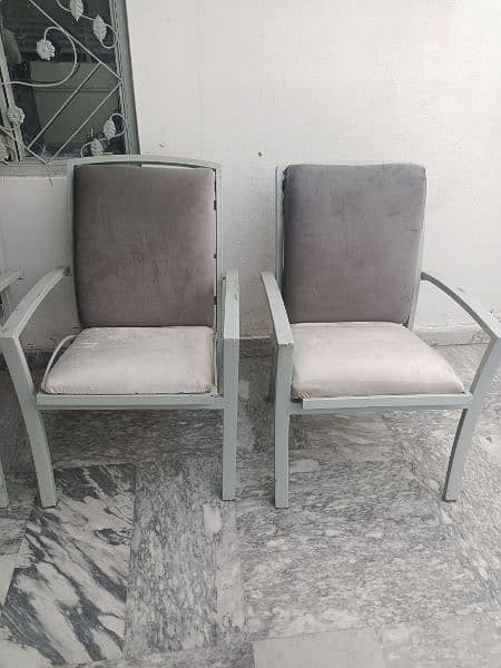 4 chairs set for sale . Number 0336 4478014 5