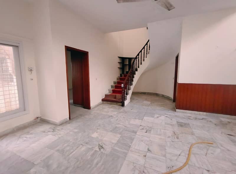 1 Kanal House For Rent In DHA Lahore Phase 1 Near School 13