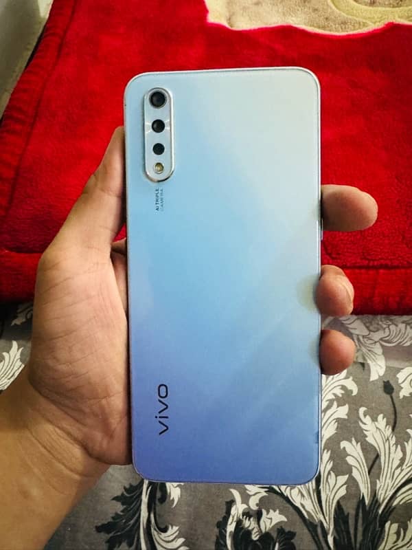 vivo s1 4/128gb 4