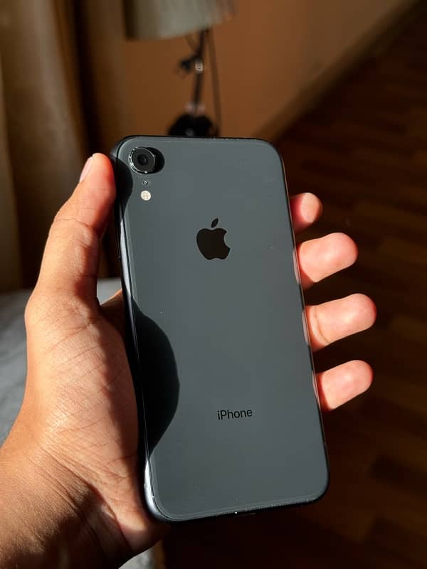 iPhone Xr 1